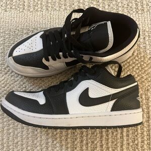 Women’s Nike Air Jordan 1 Low SE ‘Homage’